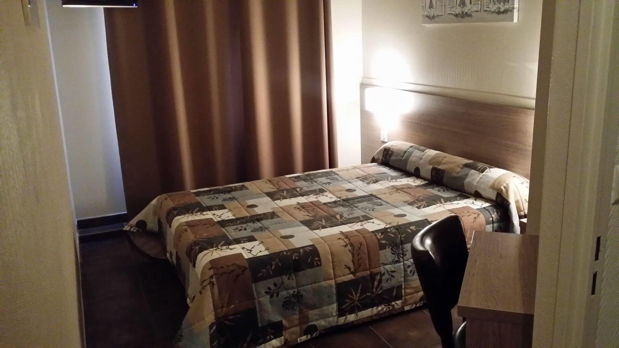 Hotel D'Ainay Лион Екстериор снимка